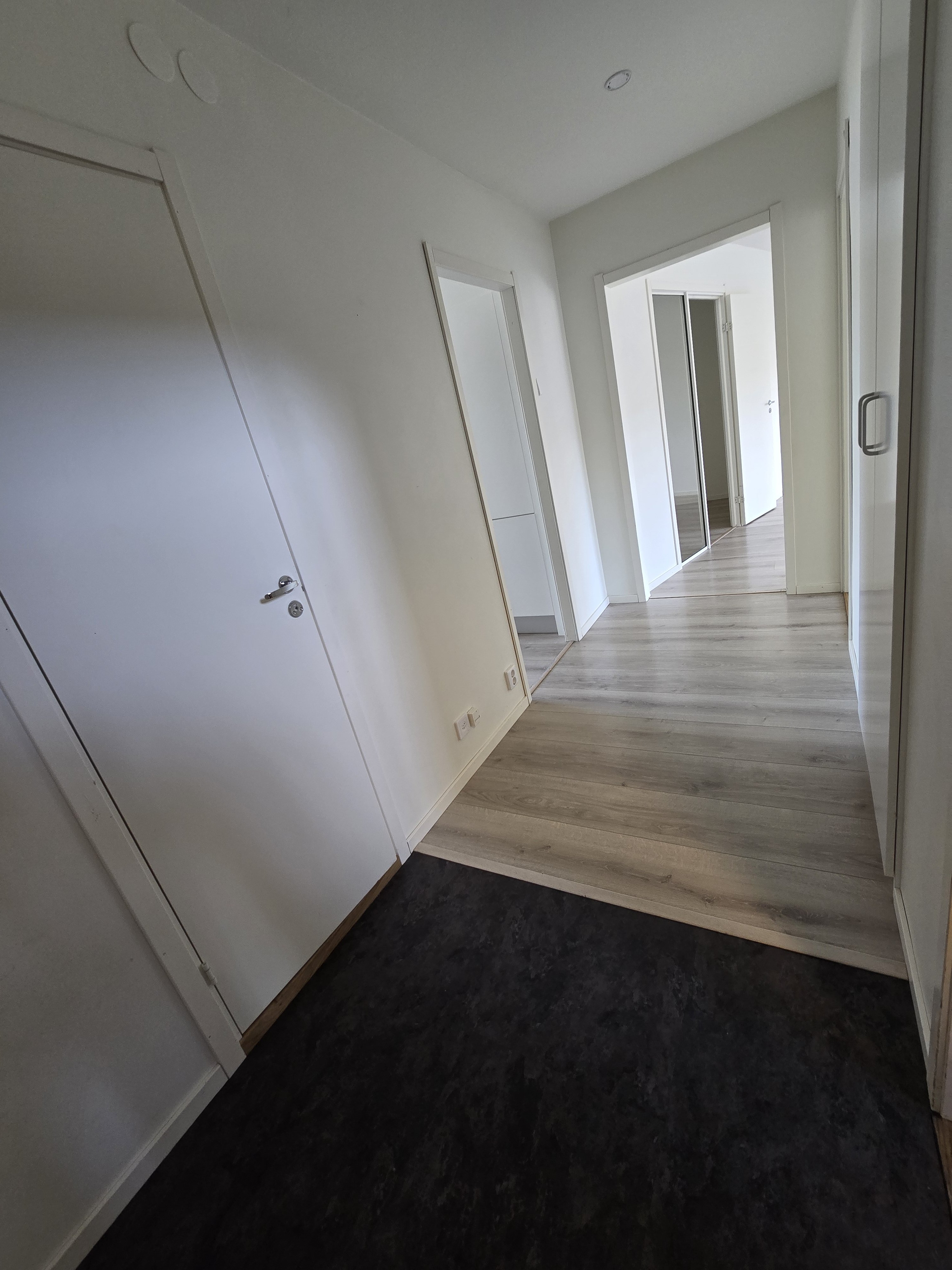 Lägenhet, 4 rooms, 81 sqm, Motala