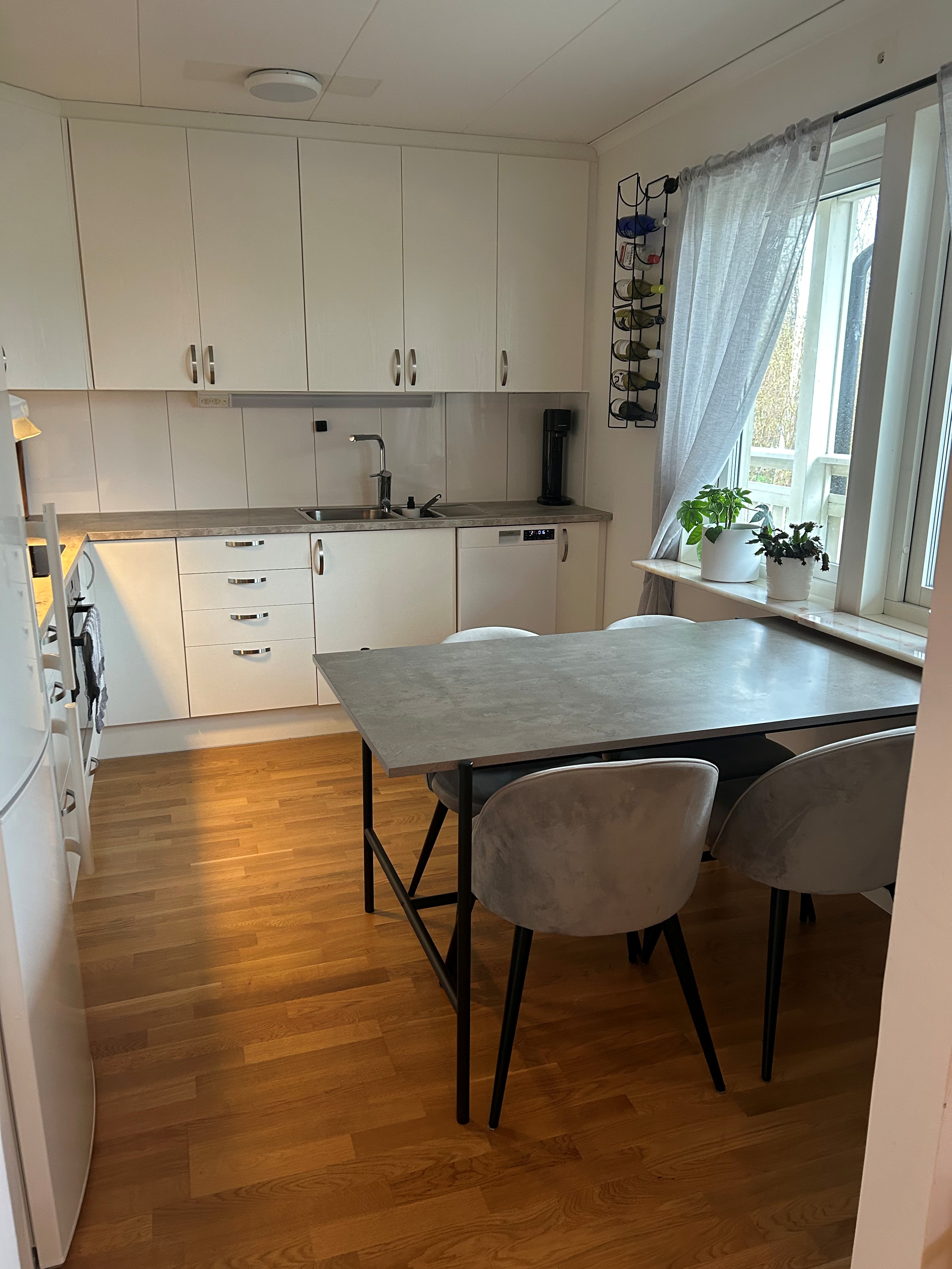Lägenhet, 1 rooms, 55 sqm, Skövde