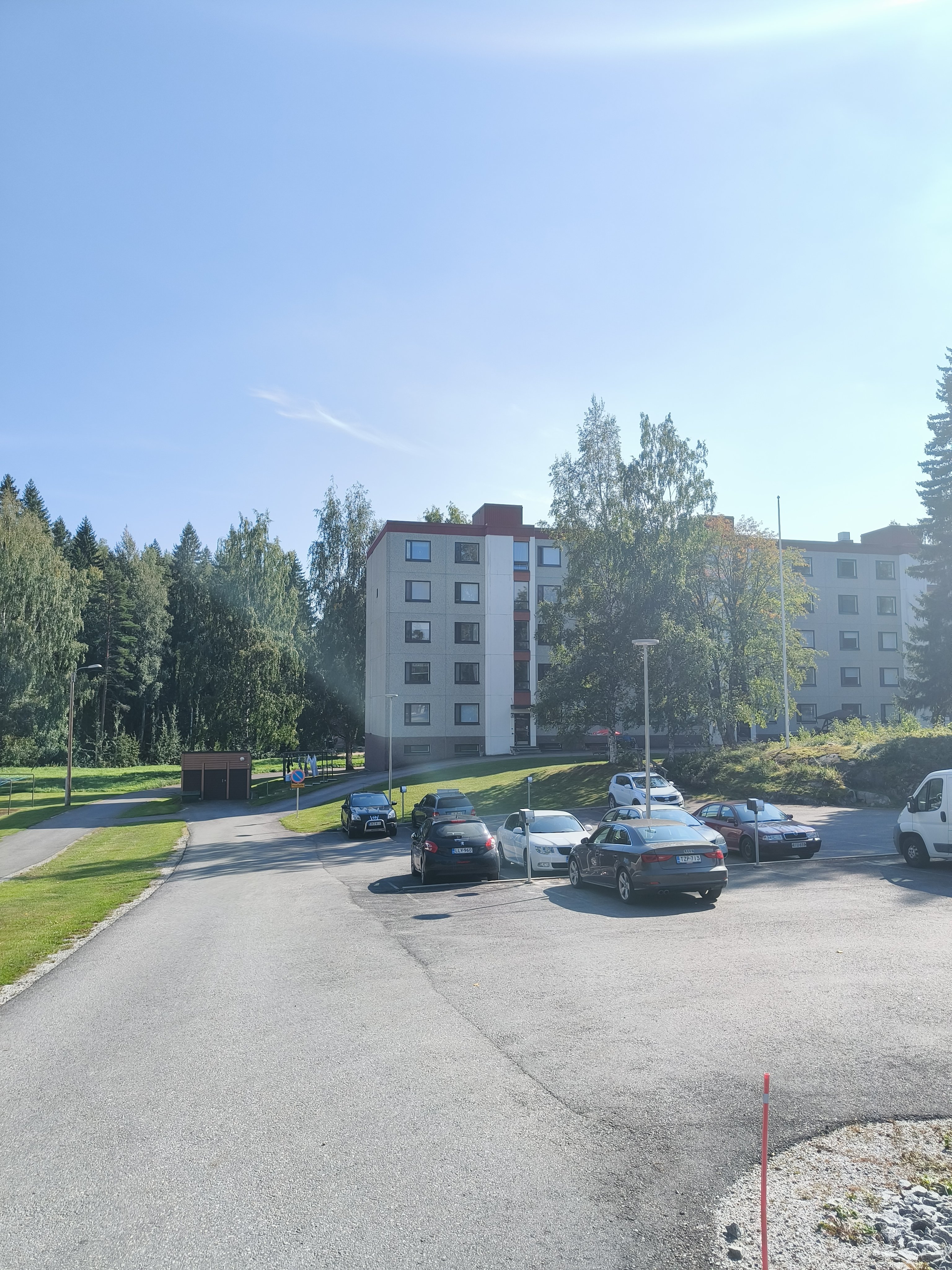 Kodikas ja edullinen yksiö lasitetulla parvekkeella – 32,5 m² | 440 €/kk 1