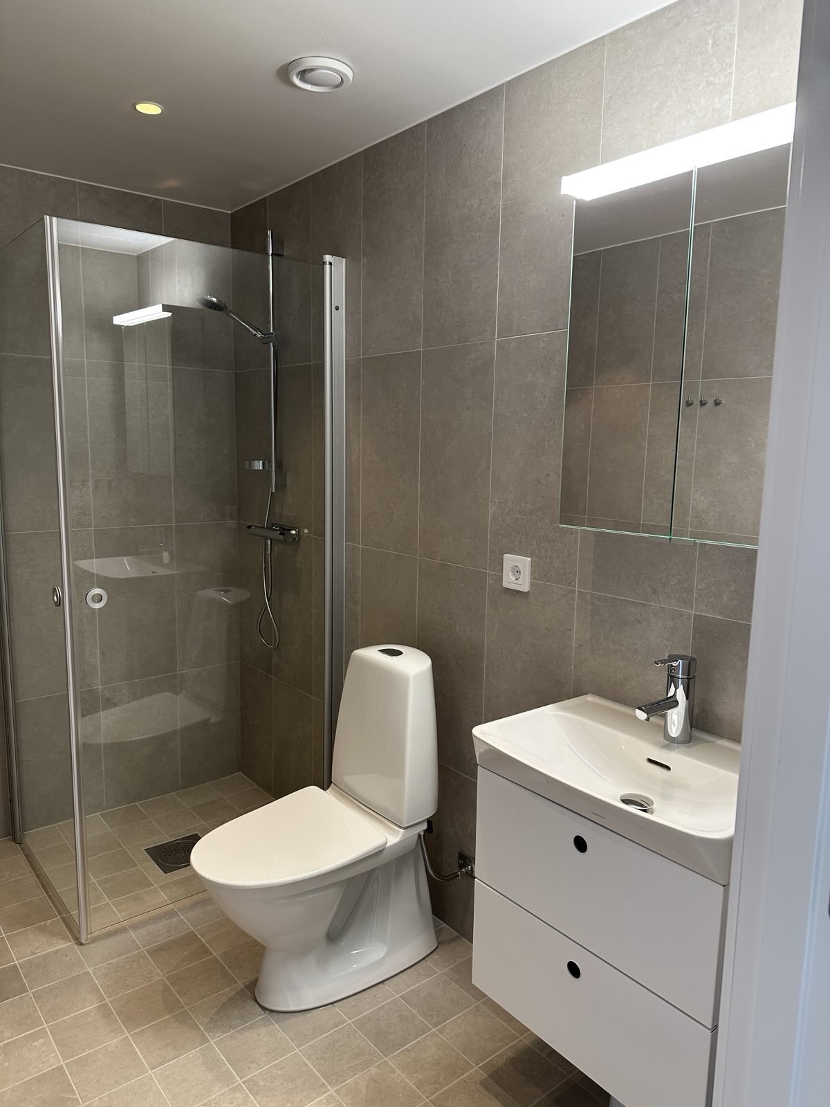 2 rum och kök, Stockholm — 19 927 kr/mån — bild 2