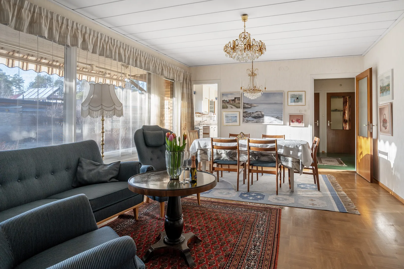 Villa/Hus, 9 rooms, 290 sqm, Södertälje