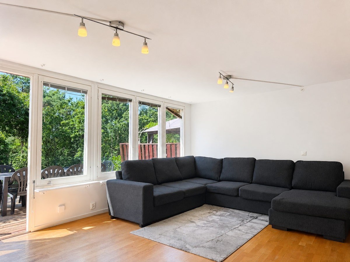 Hus – Torslanda, Hammarkullen - Bild 2