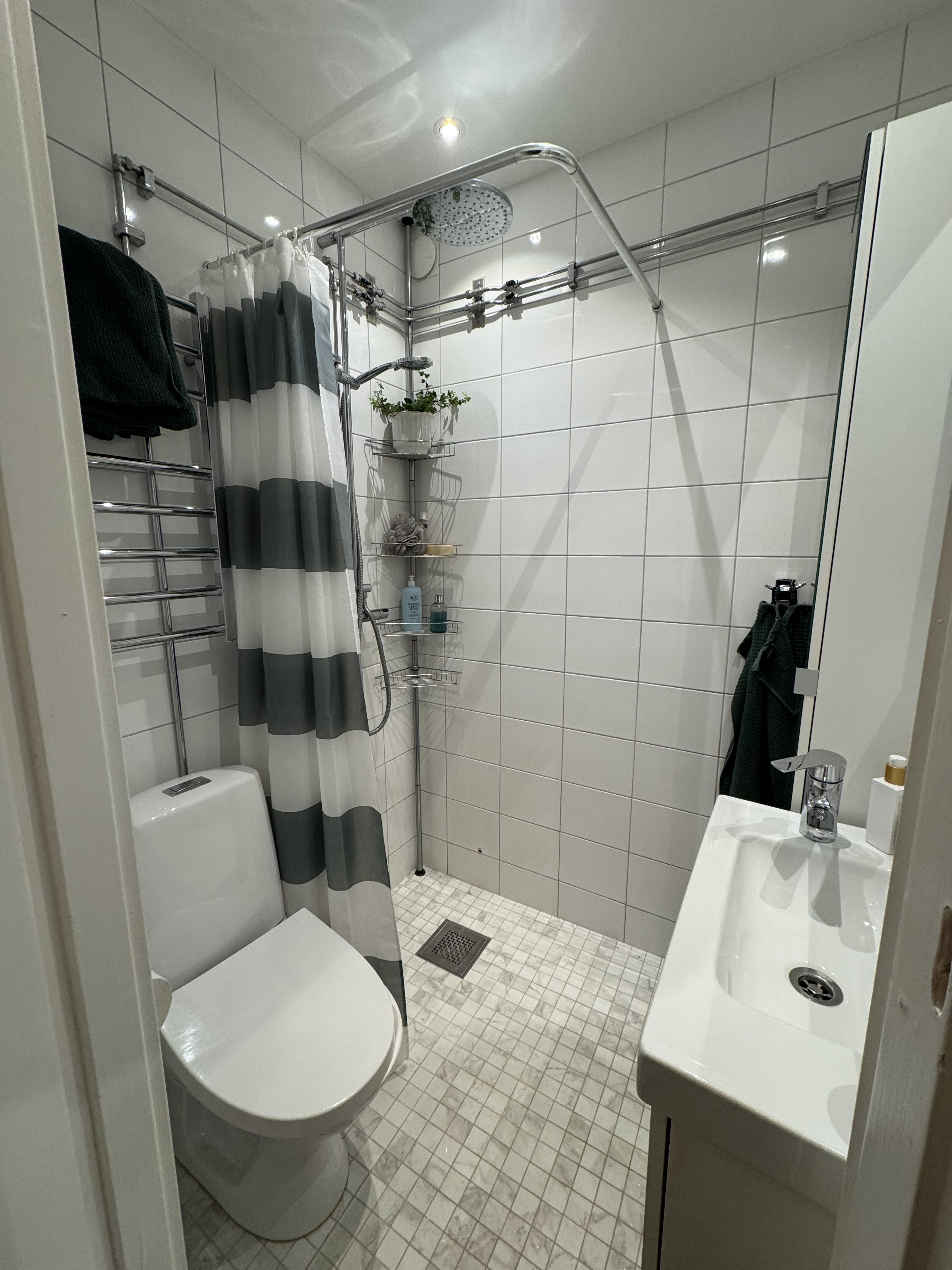 Essinge Brogata, Stockholm