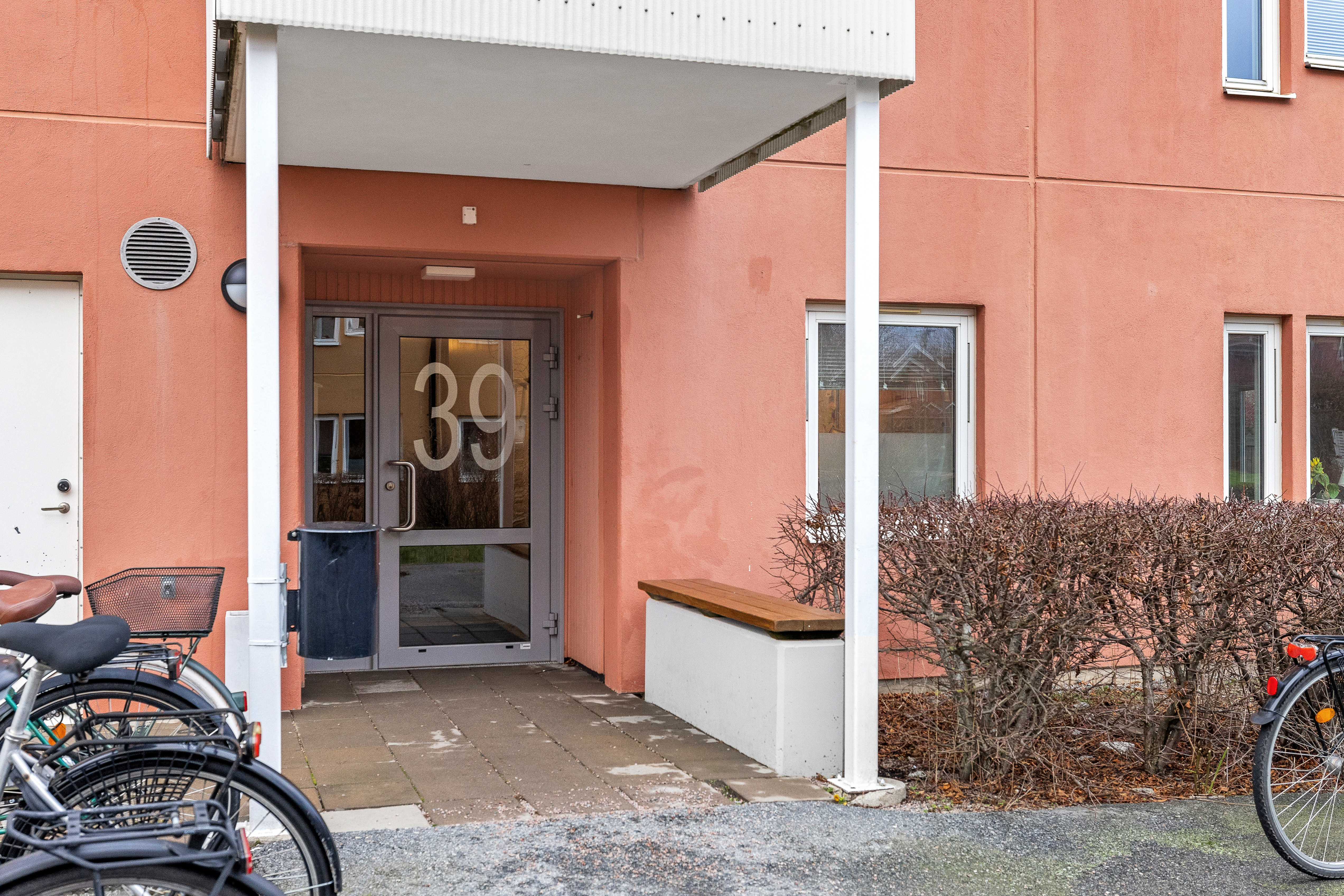 1 rok · 36 m² i Uppsala – bild 2