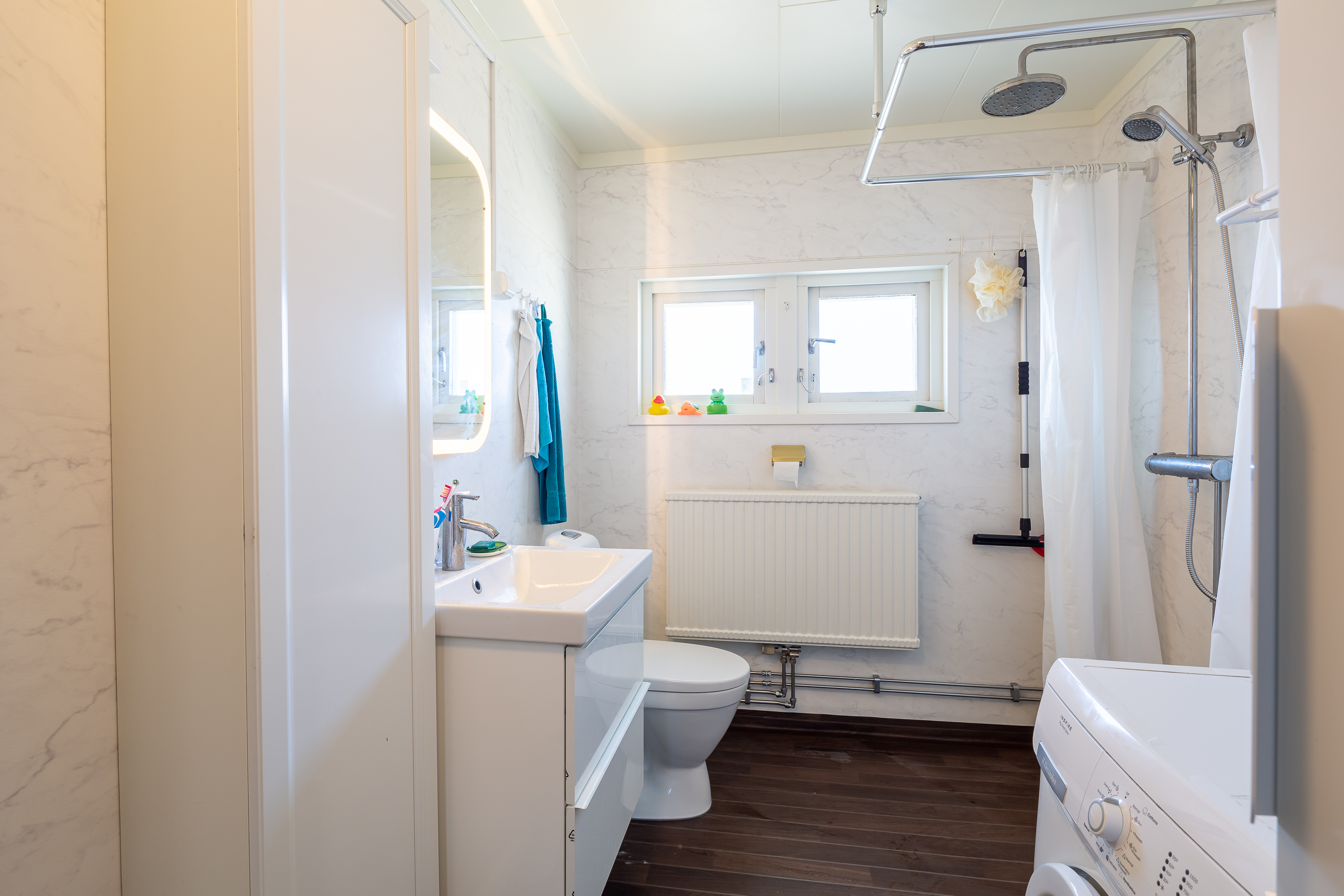 Hus – Stockholm, Kista - Bild 3