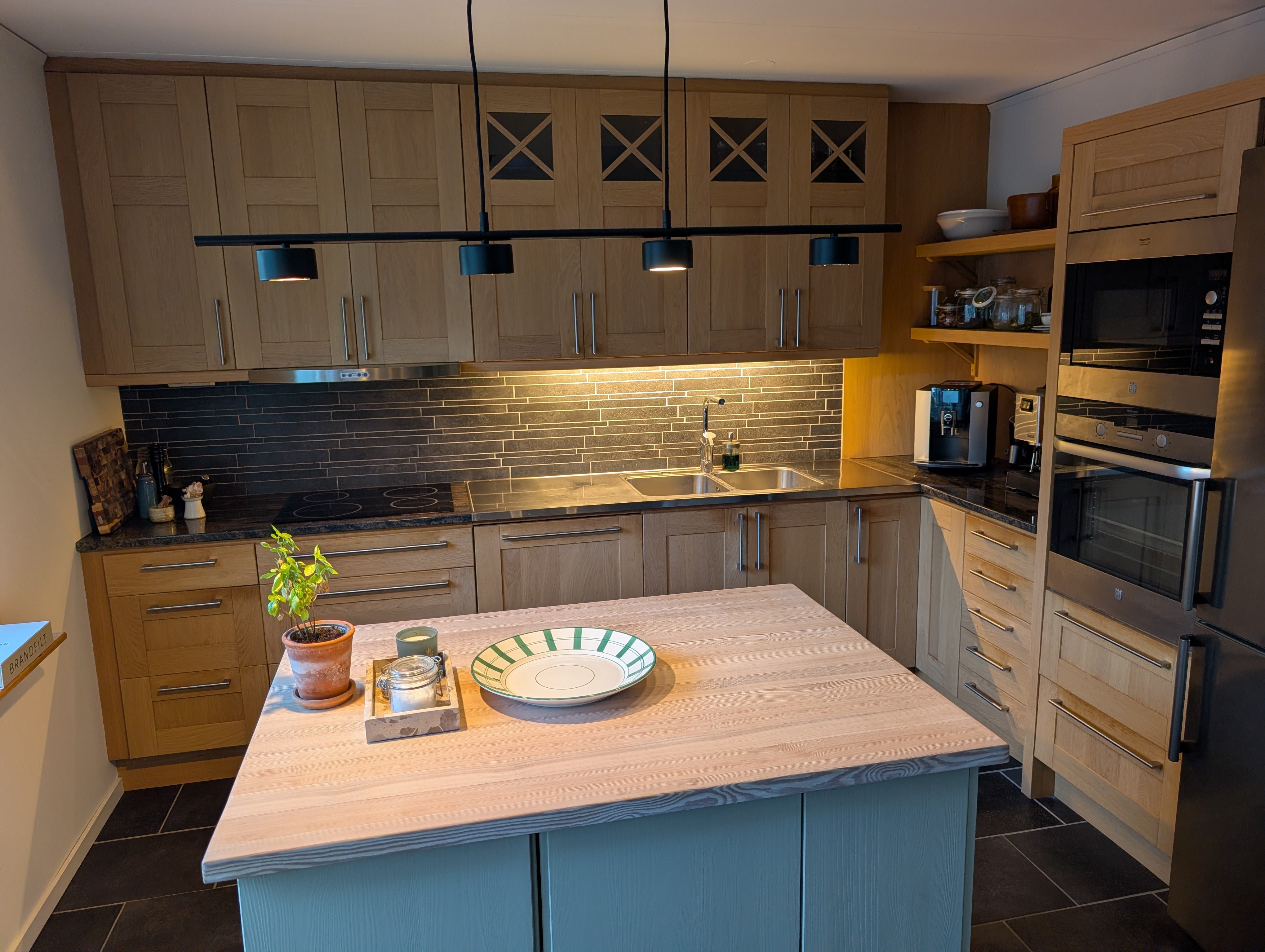 5 rok · 119 m² i Uddevalla – bild 3