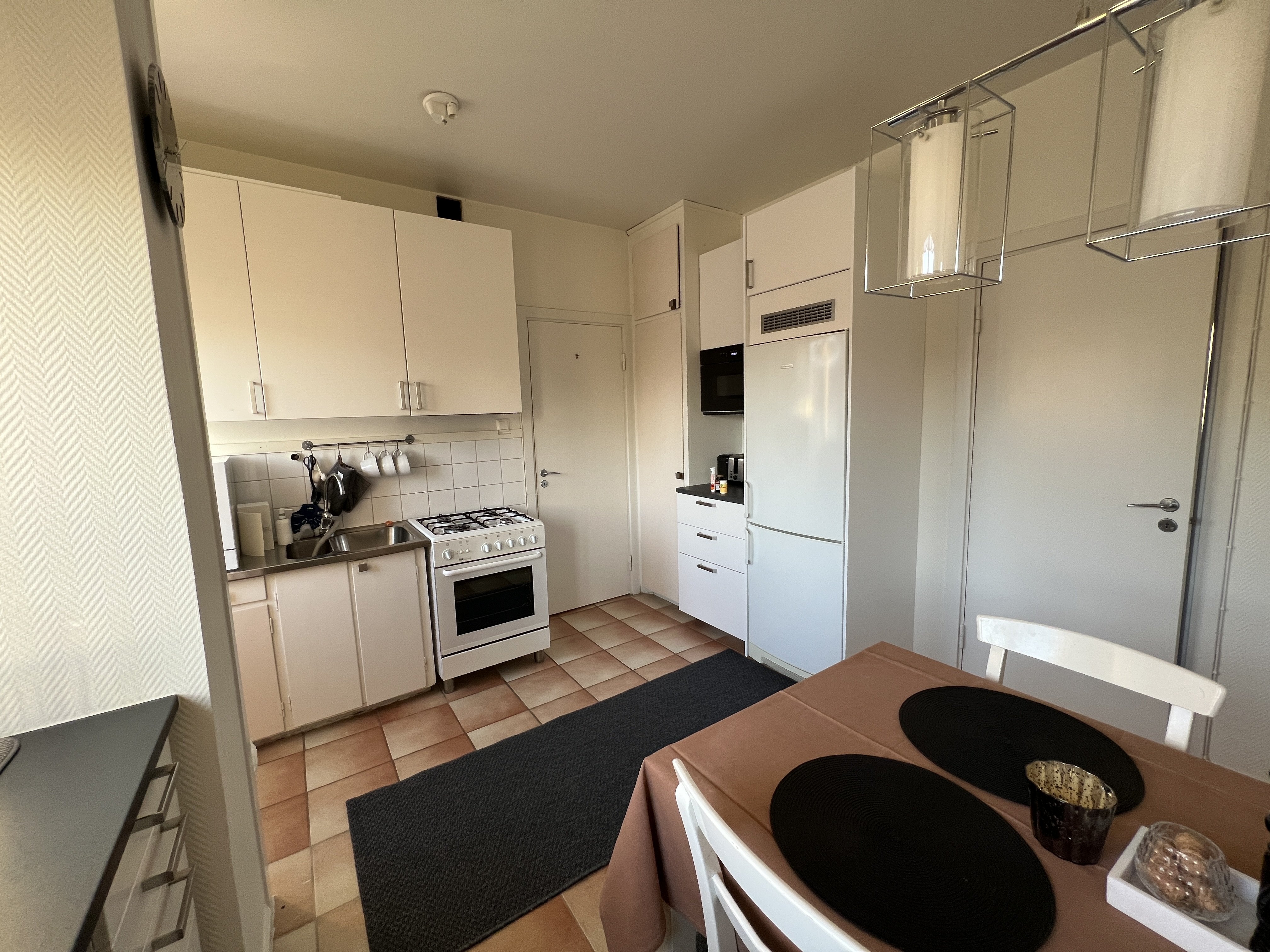 2 rum och kök, Hägersten — 13 500 kr/mån — bild 4