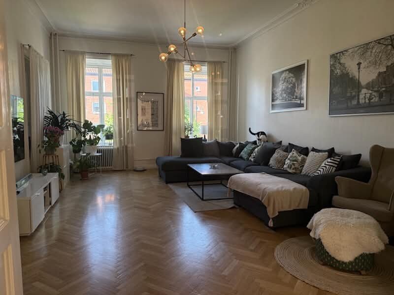 Lägenhet, 6 rooms, 215 sqm, Karlskrona
