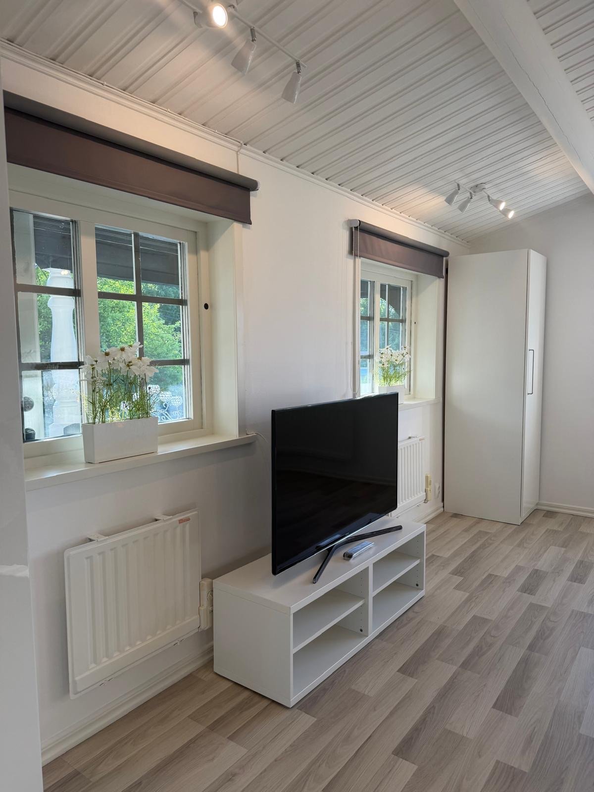 Hus – Enhagen-Ekbacken, Enhagen, Västmanlands län - Bild 4