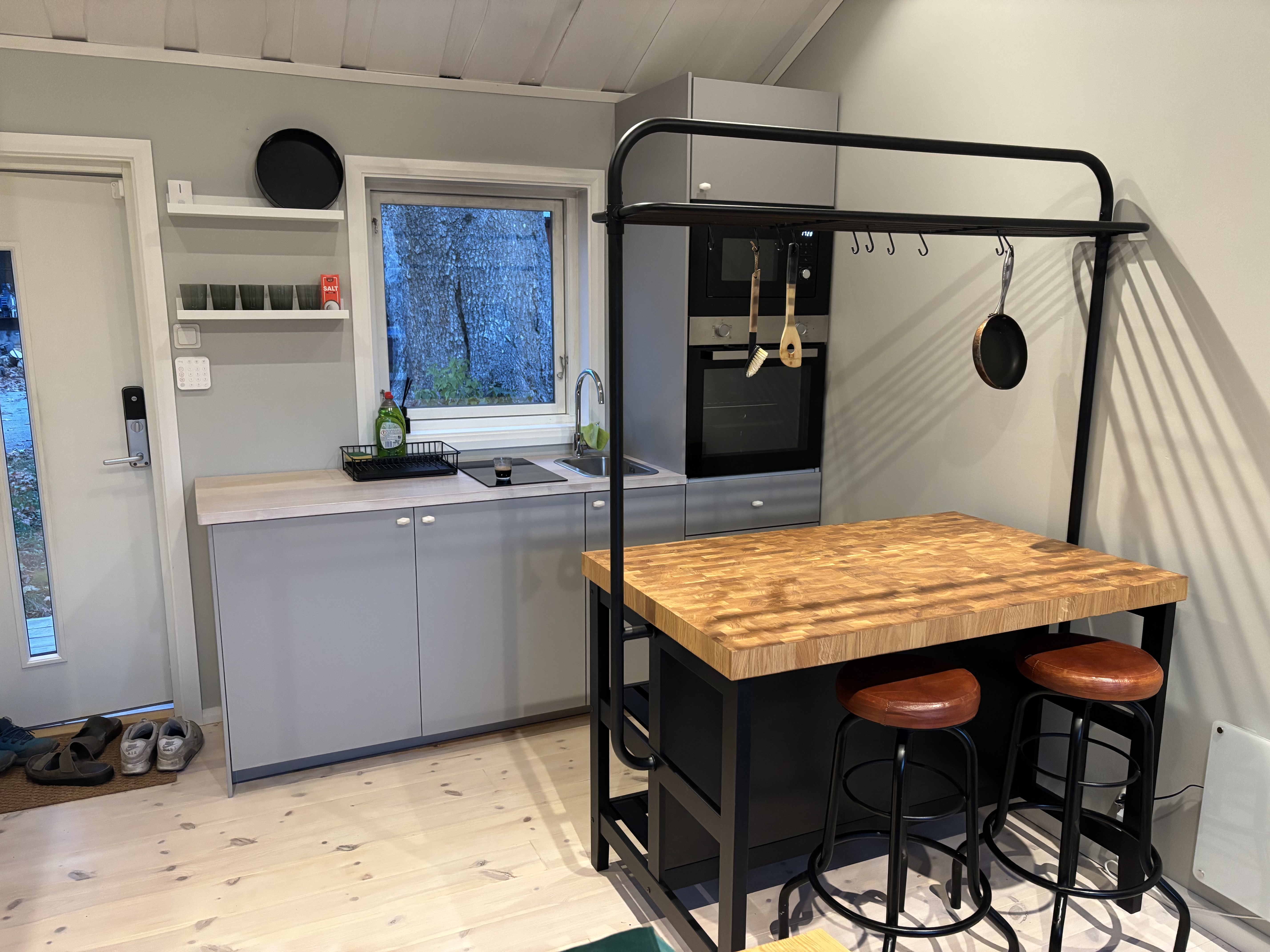 Stuga, 2 rooms, 30 sqm, Rosersberg