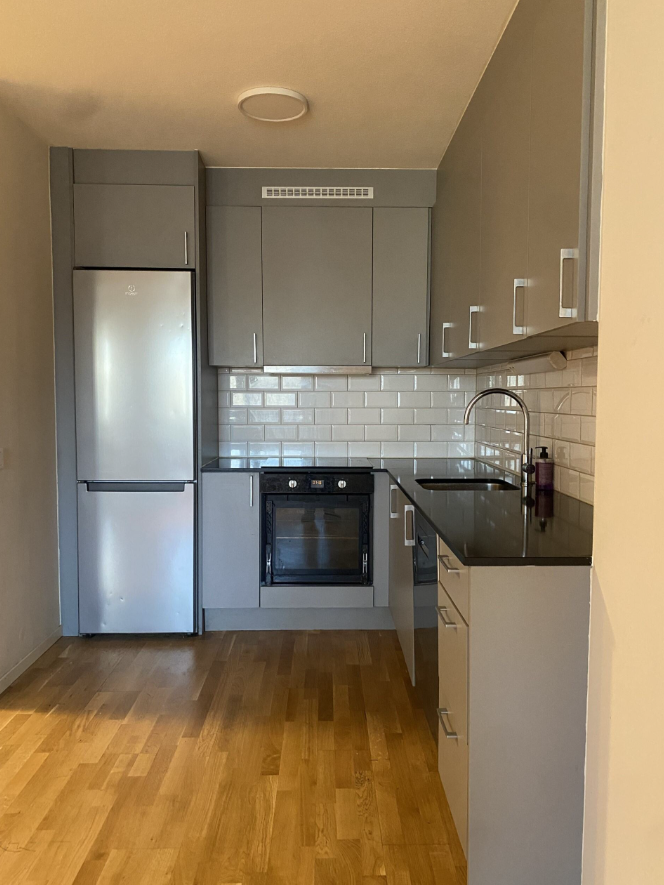 2 rum och kök, Stockholm — 9 912 kr/mån — bild 4