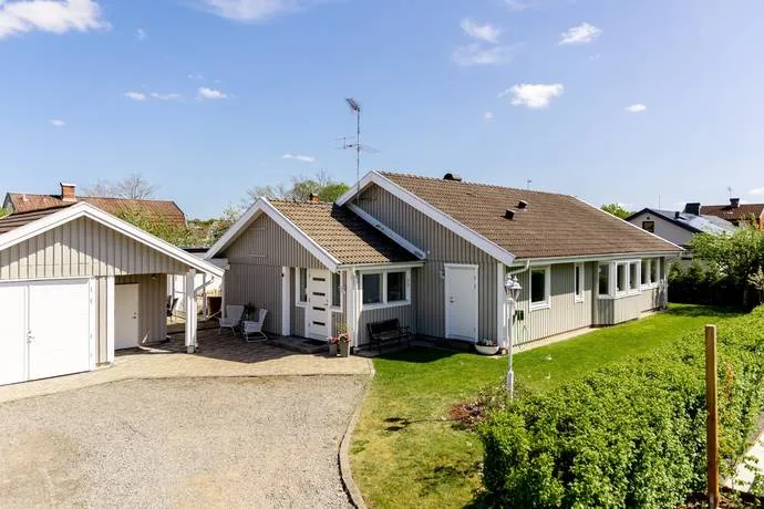 Villa/Hus, 6 rooms, 140 sqm, Värnamo