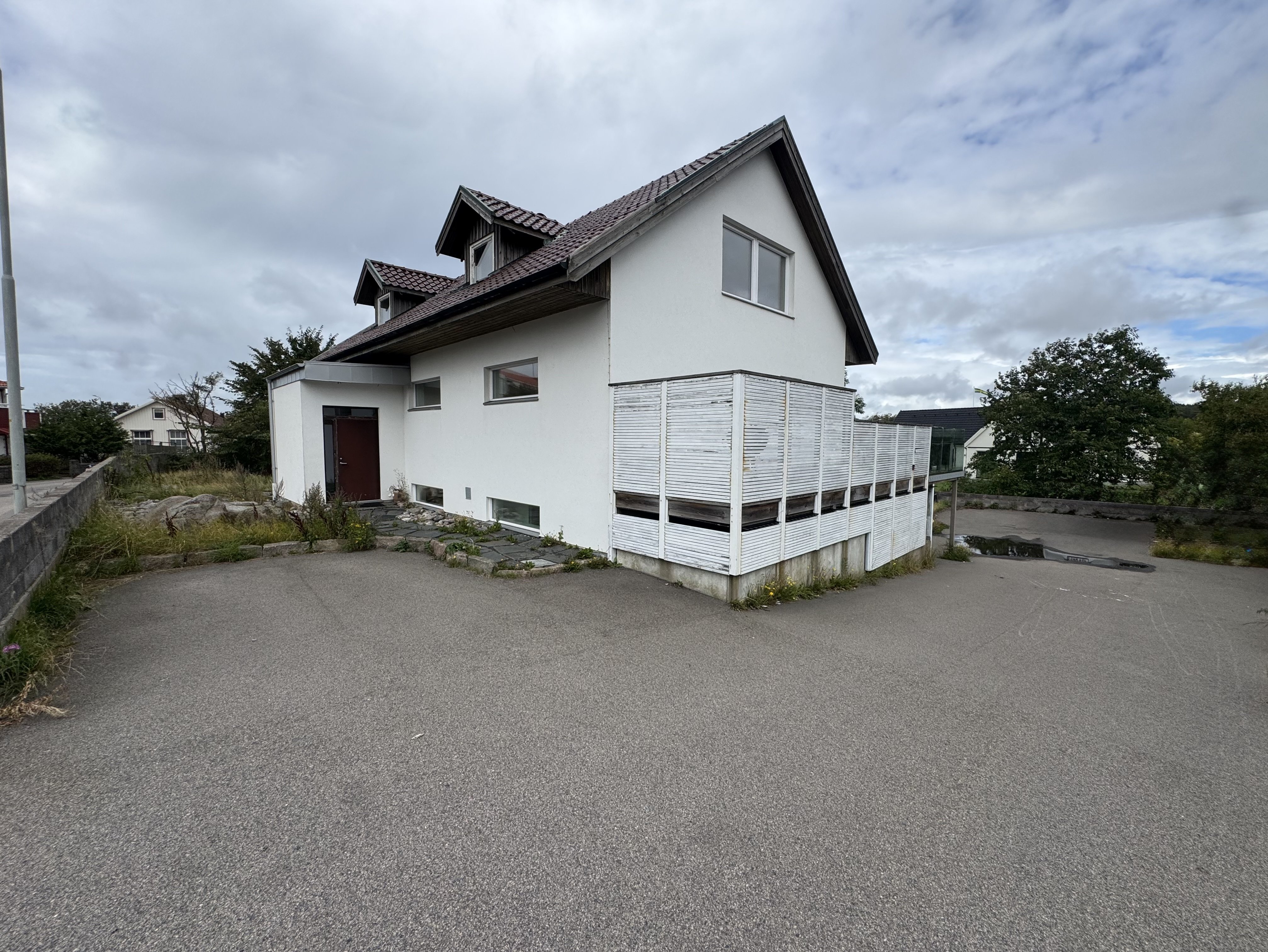 Villa/Hus, 5 rooms, 200 sqm, Träslövsläge