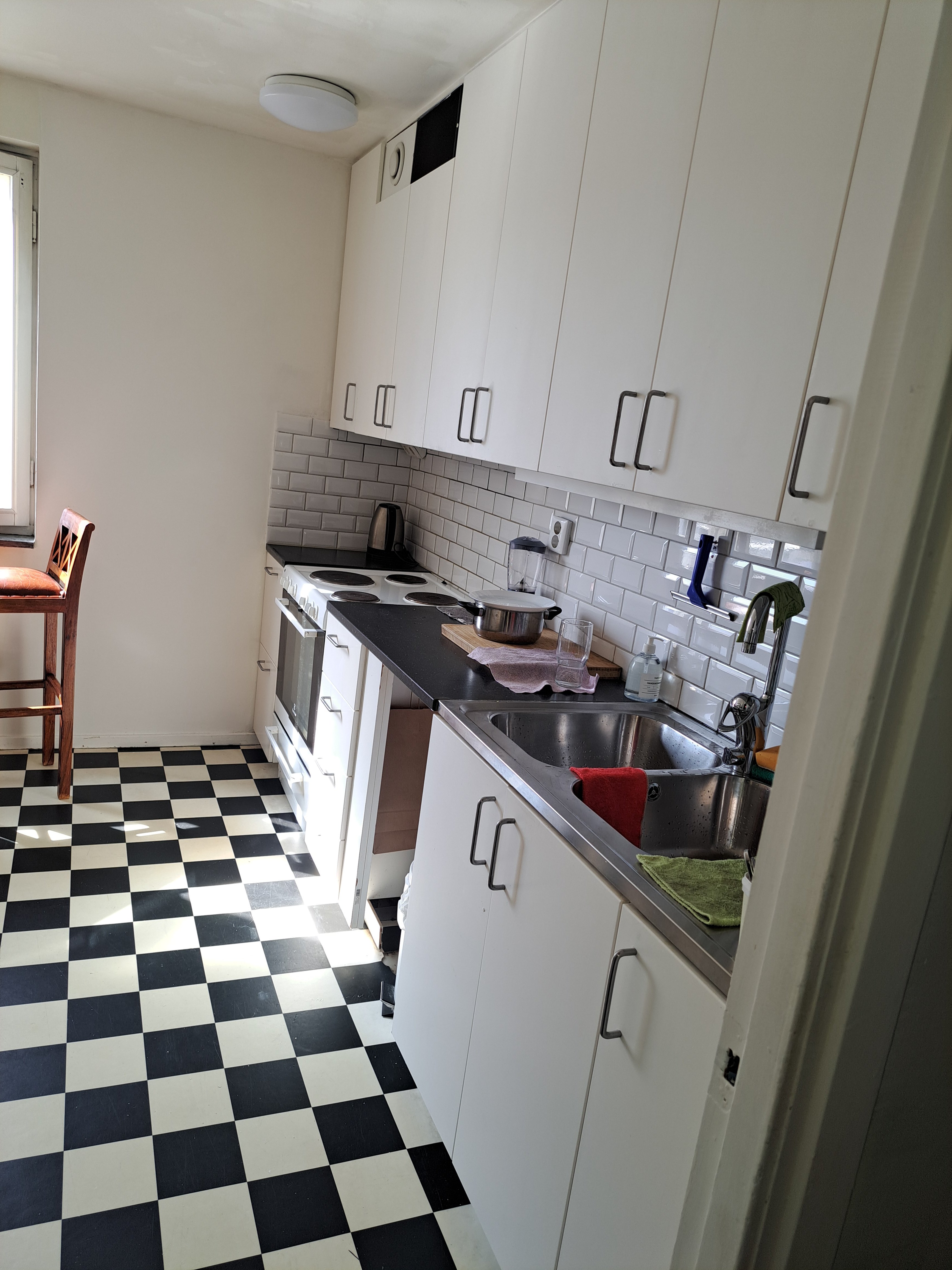 1 rum och kök, Spånga — 5 700 kr/mån — bild 2