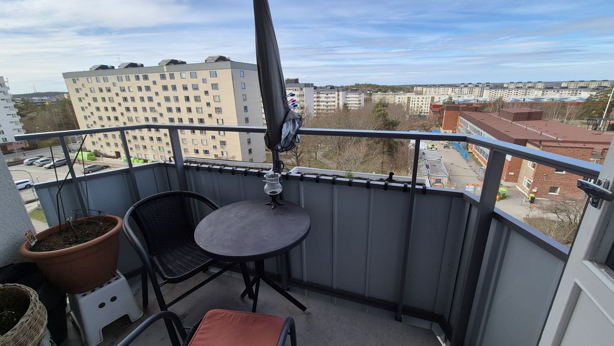 1 rum och kök, Skärholmen — 4 500 kr/mån — bild 4