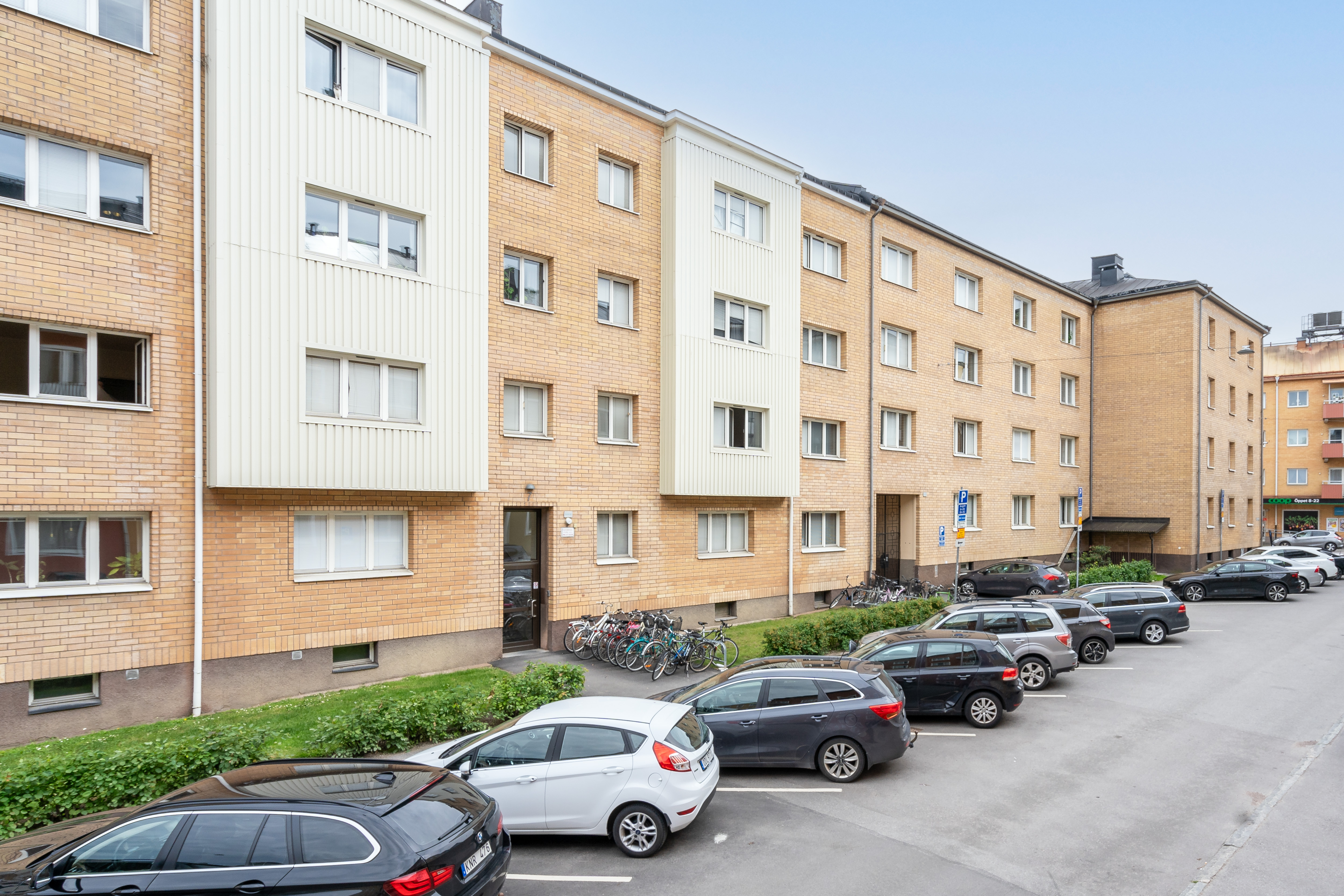 Hantverkaregatan 75A