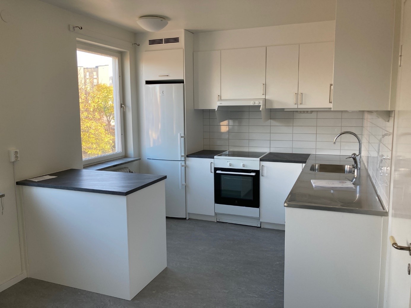 2 rum Hässelby — 9 344 kr/mån | Bostadsögat