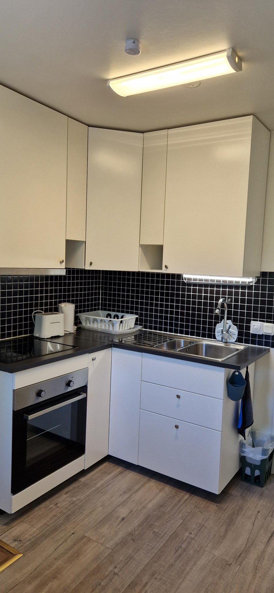 Villa/Hus, 2 rum, 30 kvm, Hässelby