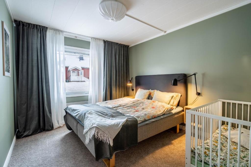 Hus – Örnsköldsvik, Svedjeholmen - Bild 3