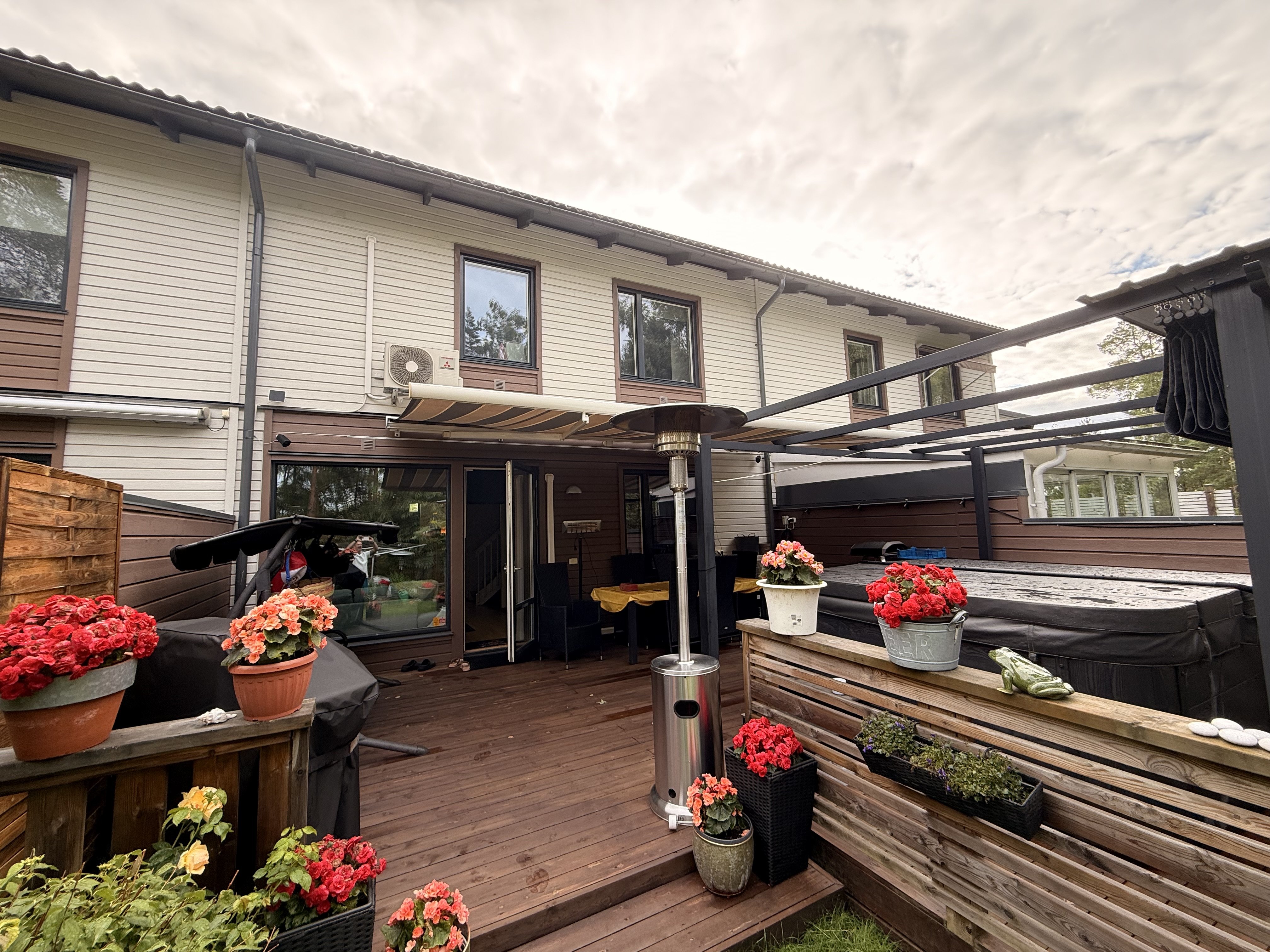 Radhus, 5 rooms, 124 sqm, Sigtuna