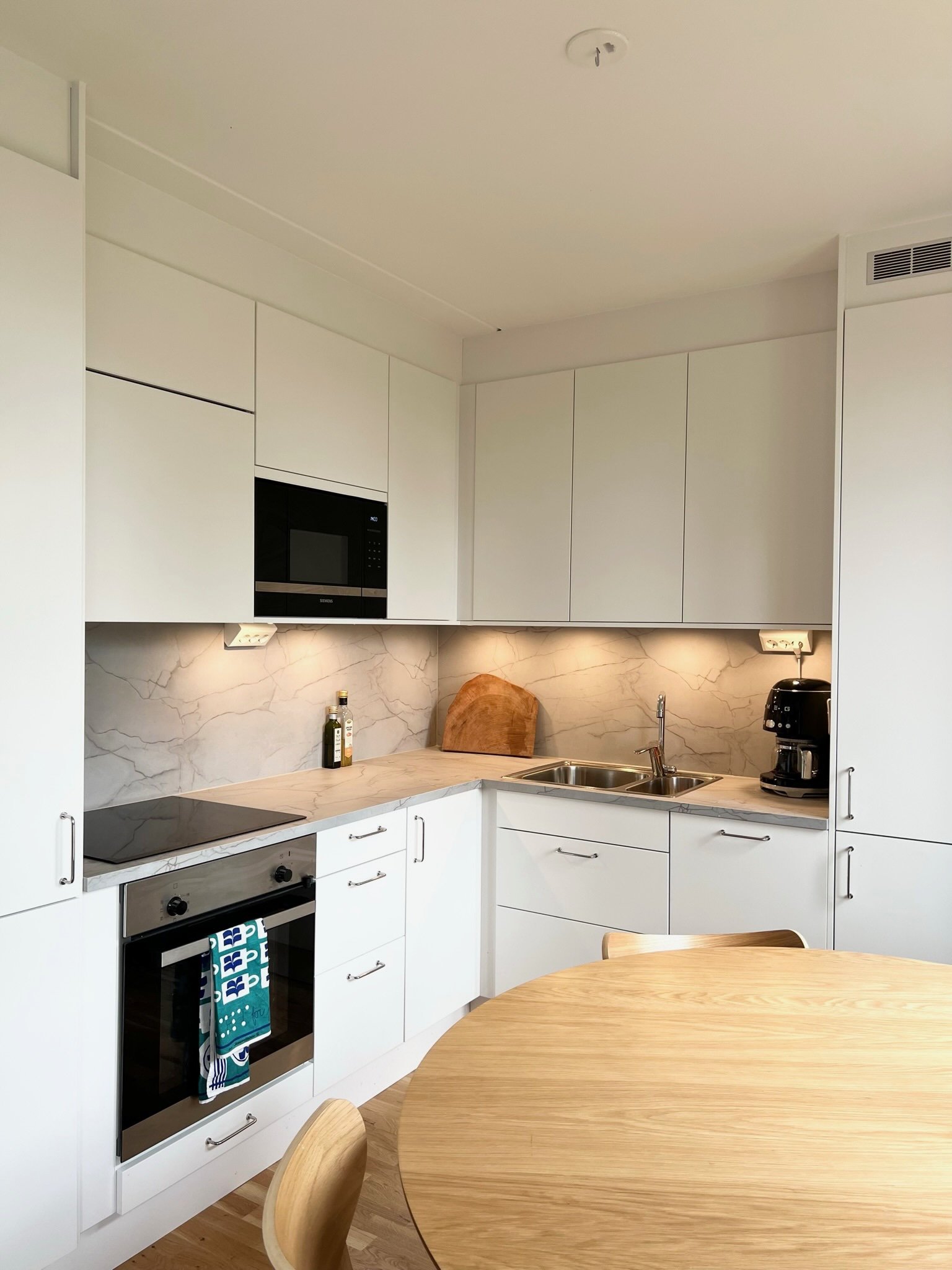 Lägenhet, 1 rooms, 33 sqm, Skärholmen