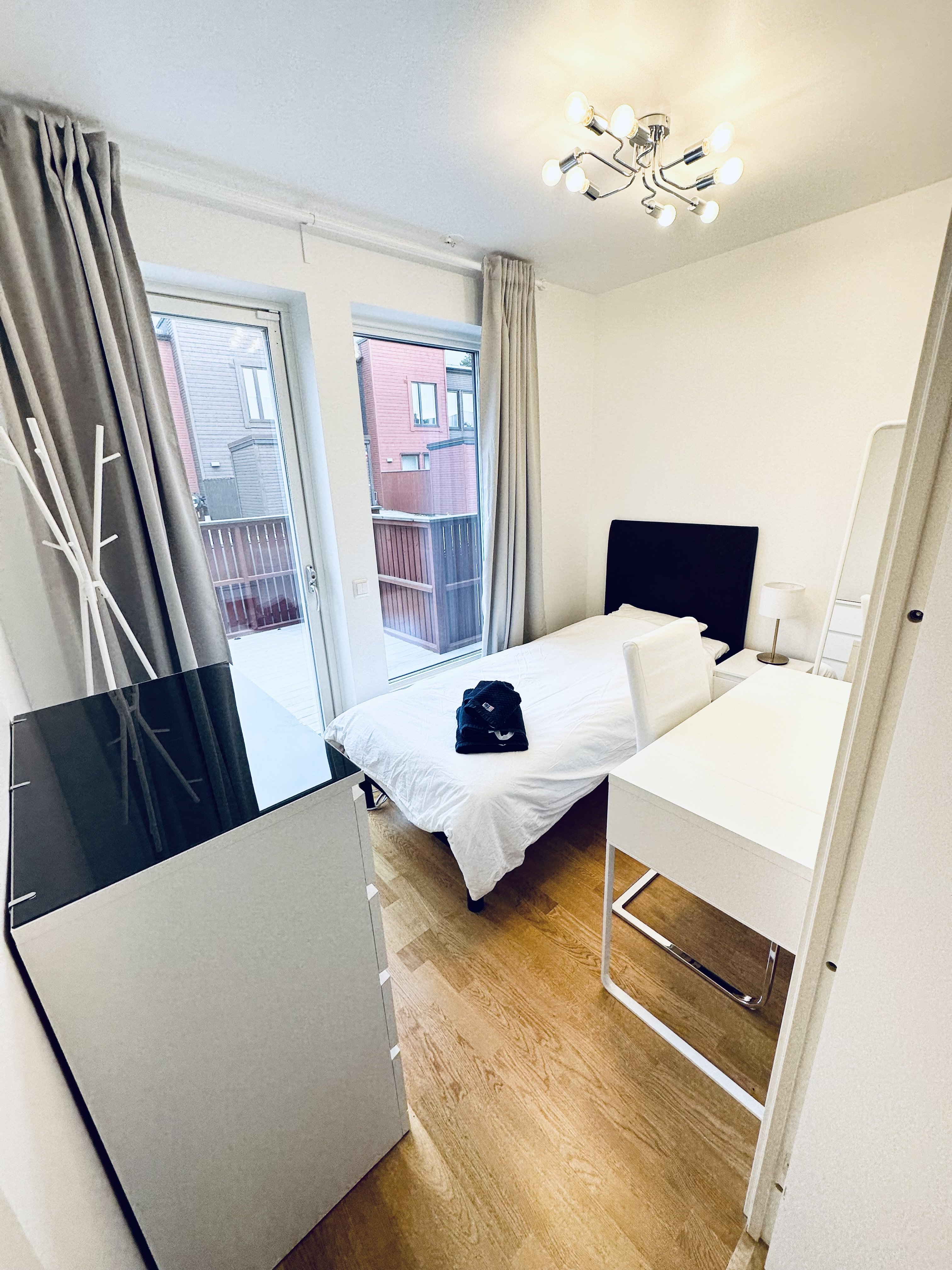 Hus – Kista, Husby - Bild 2