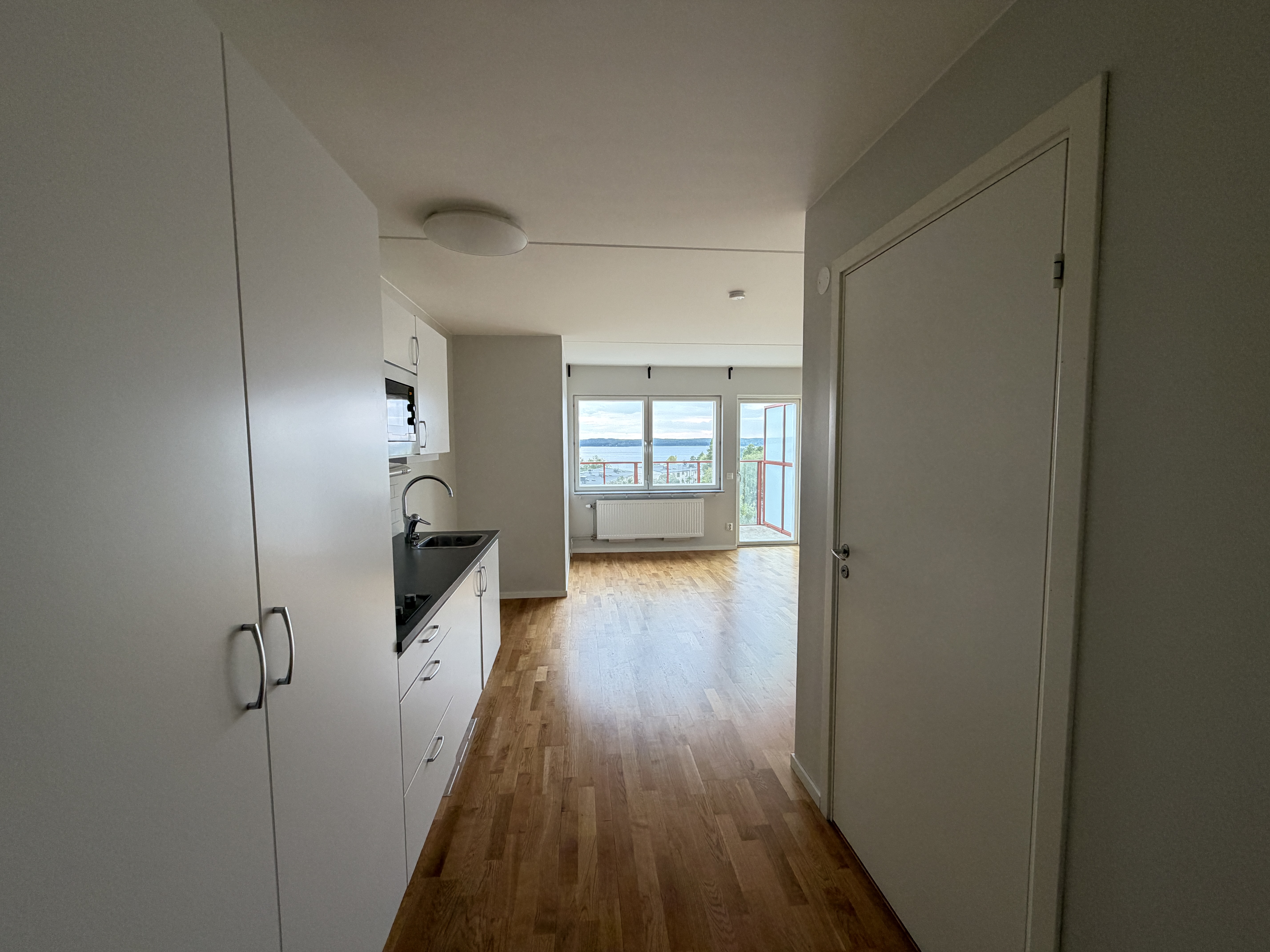 Lägenhet – Stockholm, Hässelby strand - Bild 2