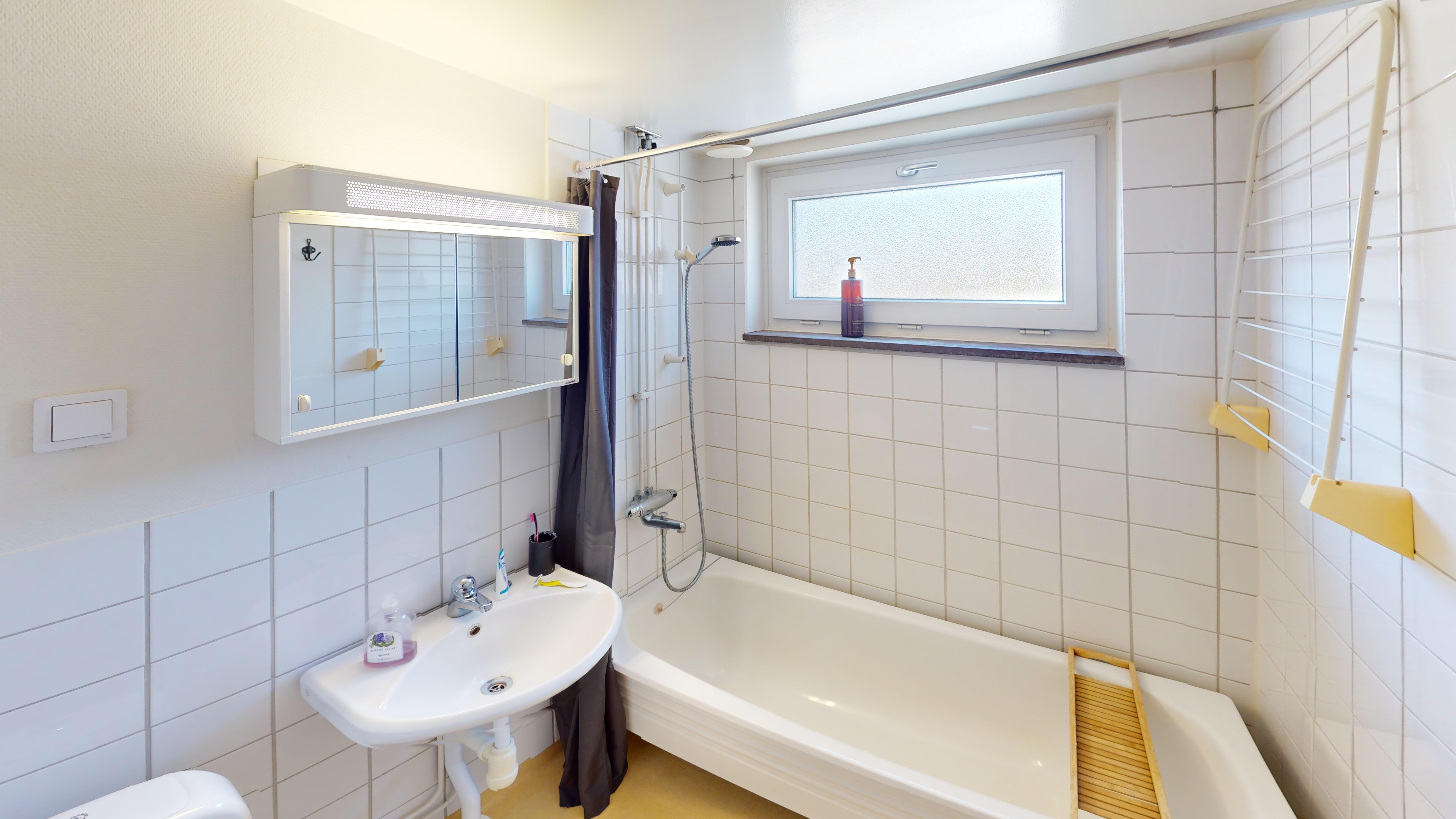 Lägenhet, 2 rooms, 55 sqm, Trollhättan