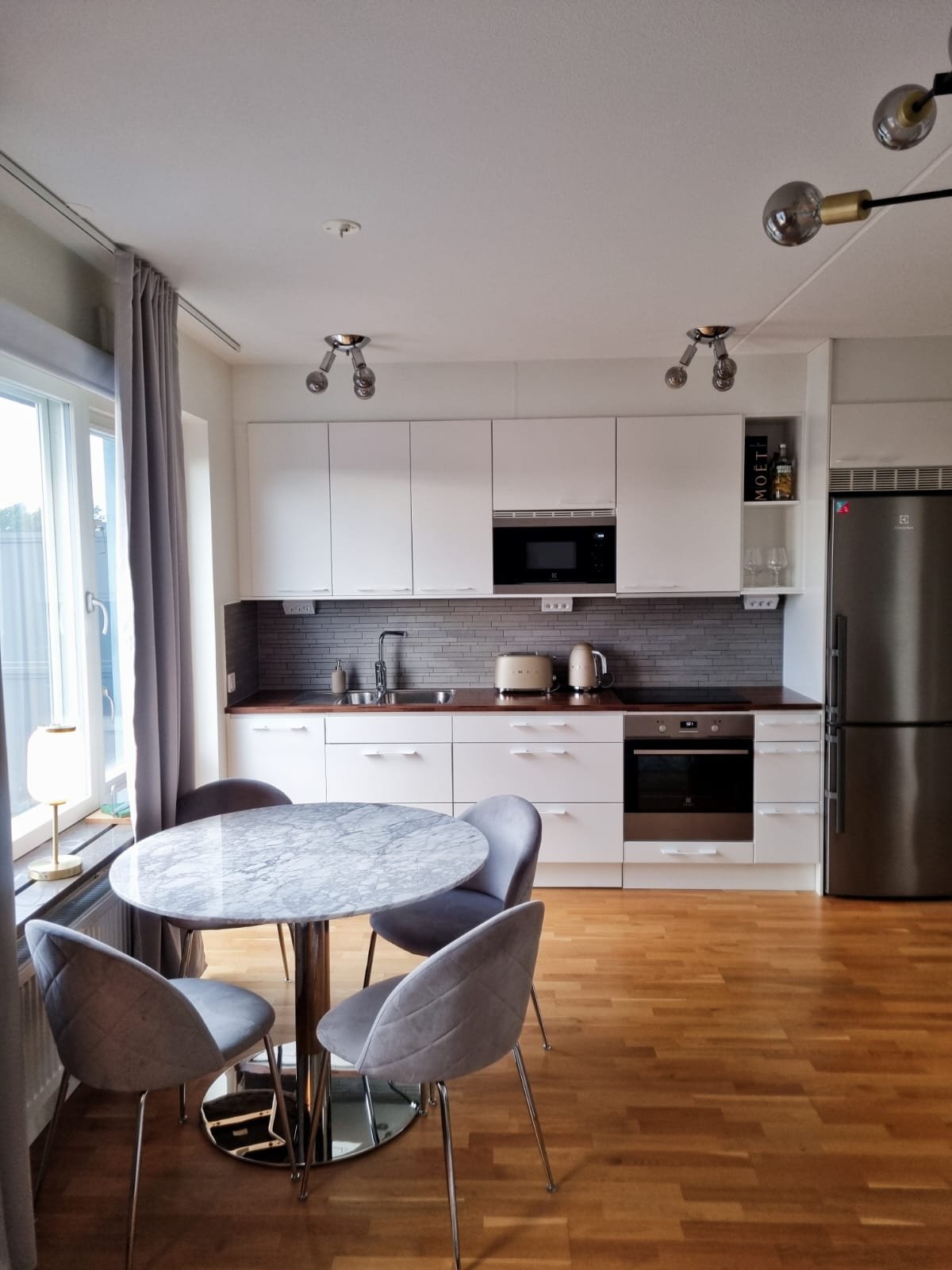 2 rok · 47 m² i Sundbyberg – bild 3