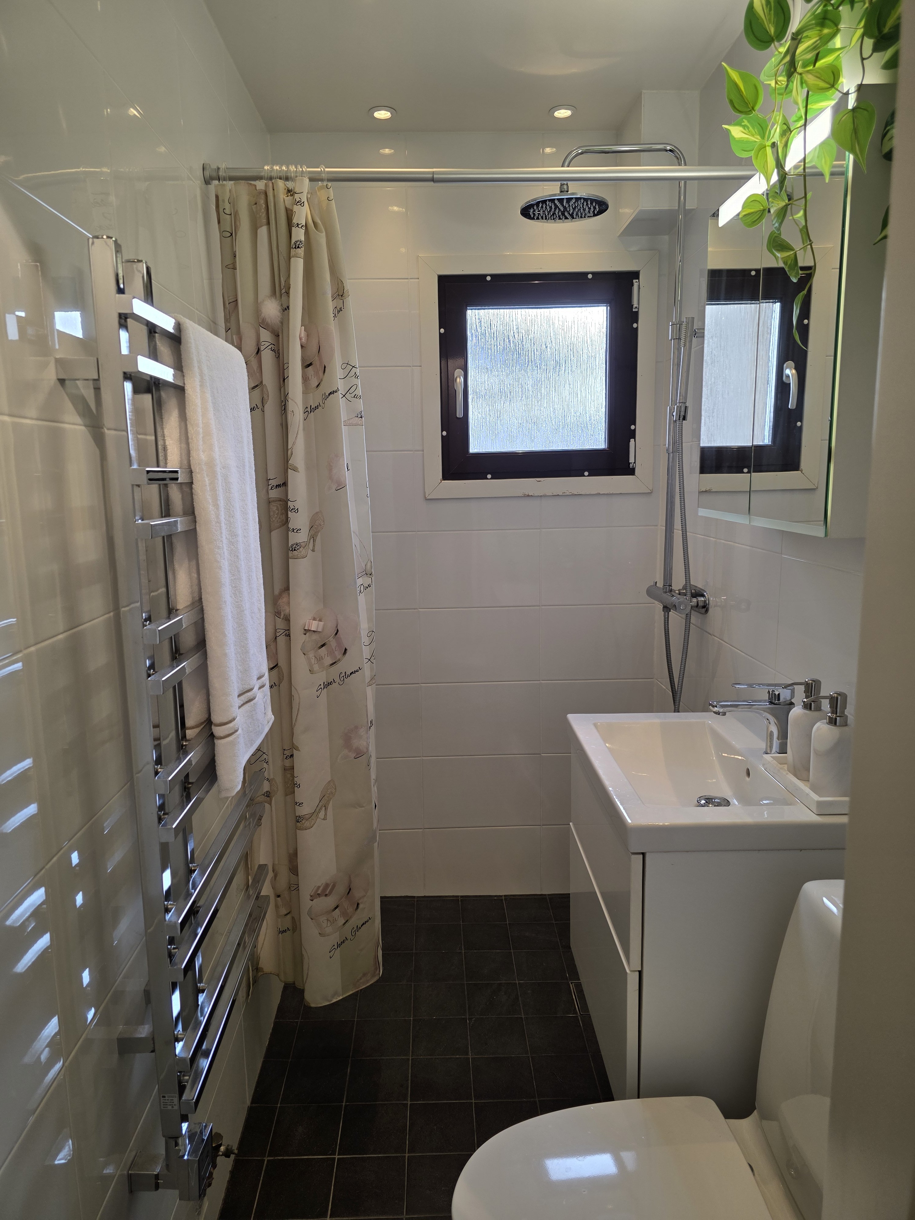 Sorögatan, Kista — photo 2