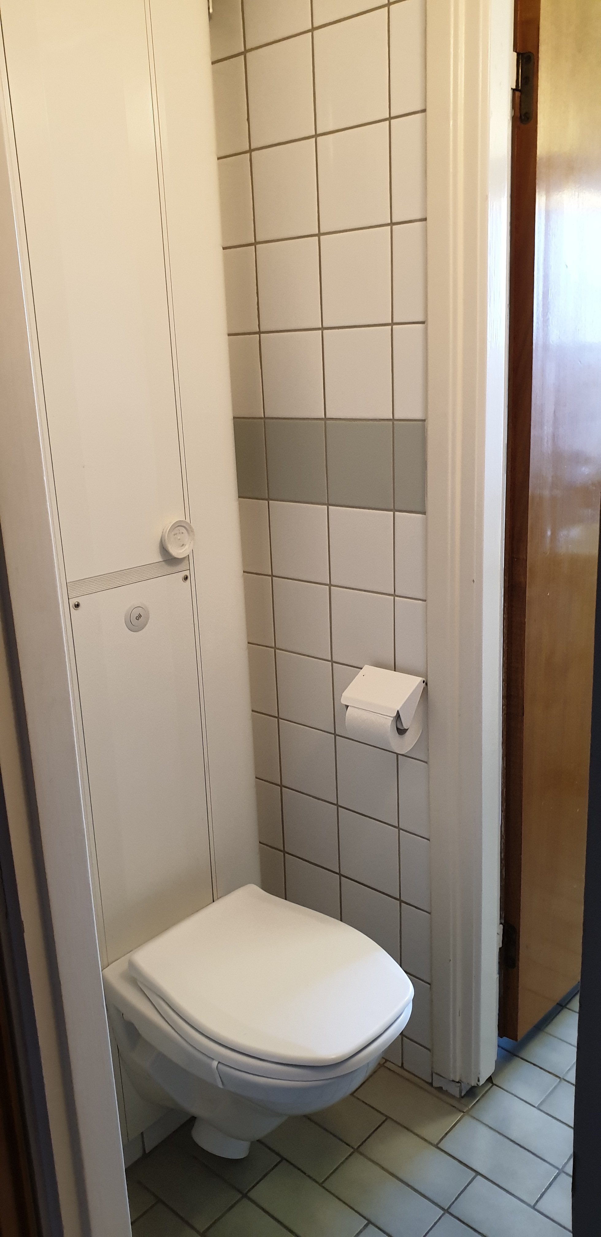 Gulddragargränd, Vällingby — photo 3