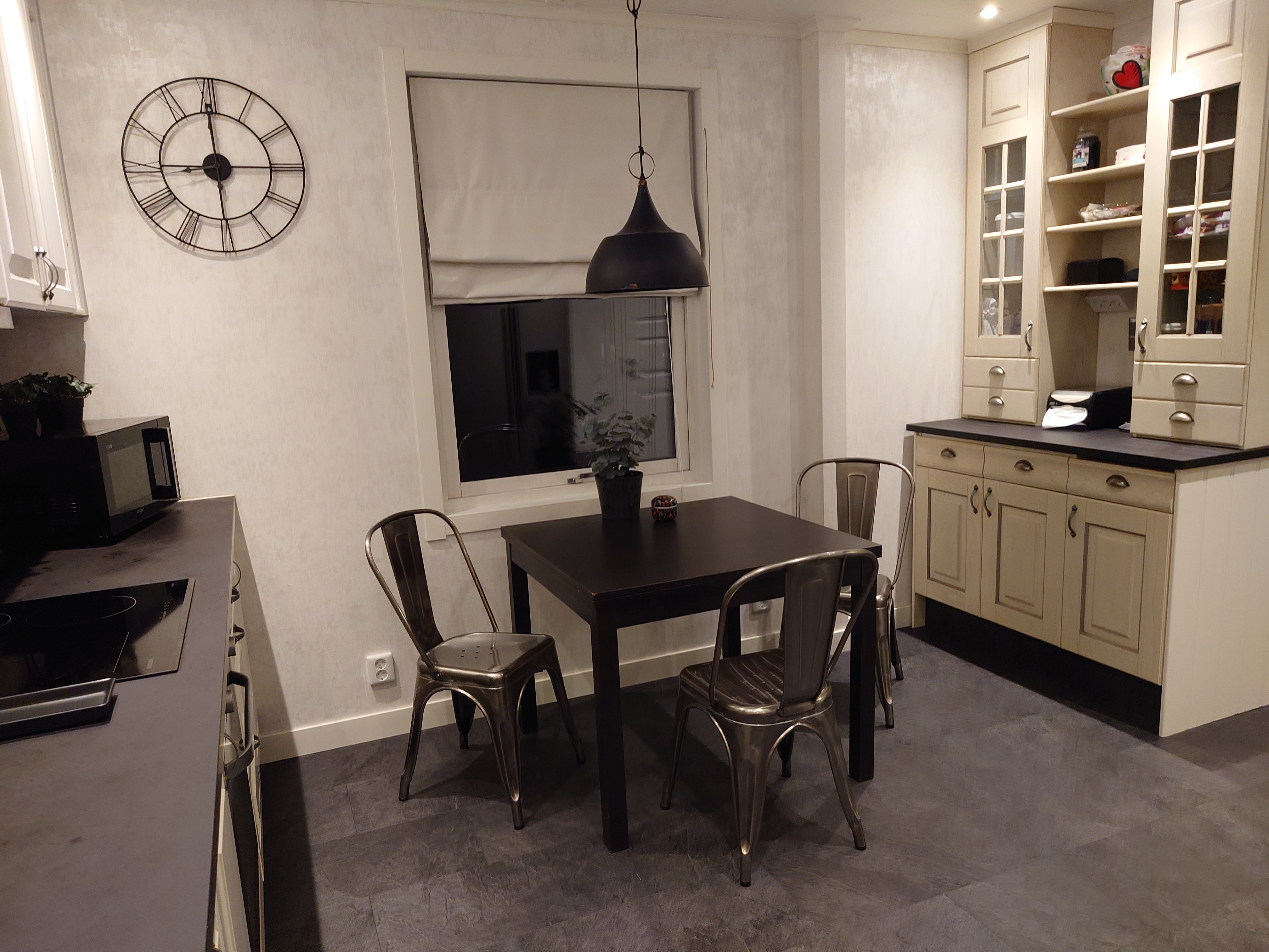 Villa/Hus, 4 rum, 200 kvm, Boden