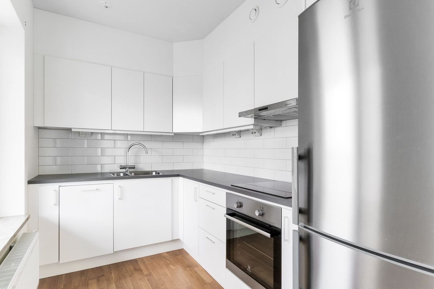 2 rum och kök, Spånga — 11 500 kr/mån — bild 2