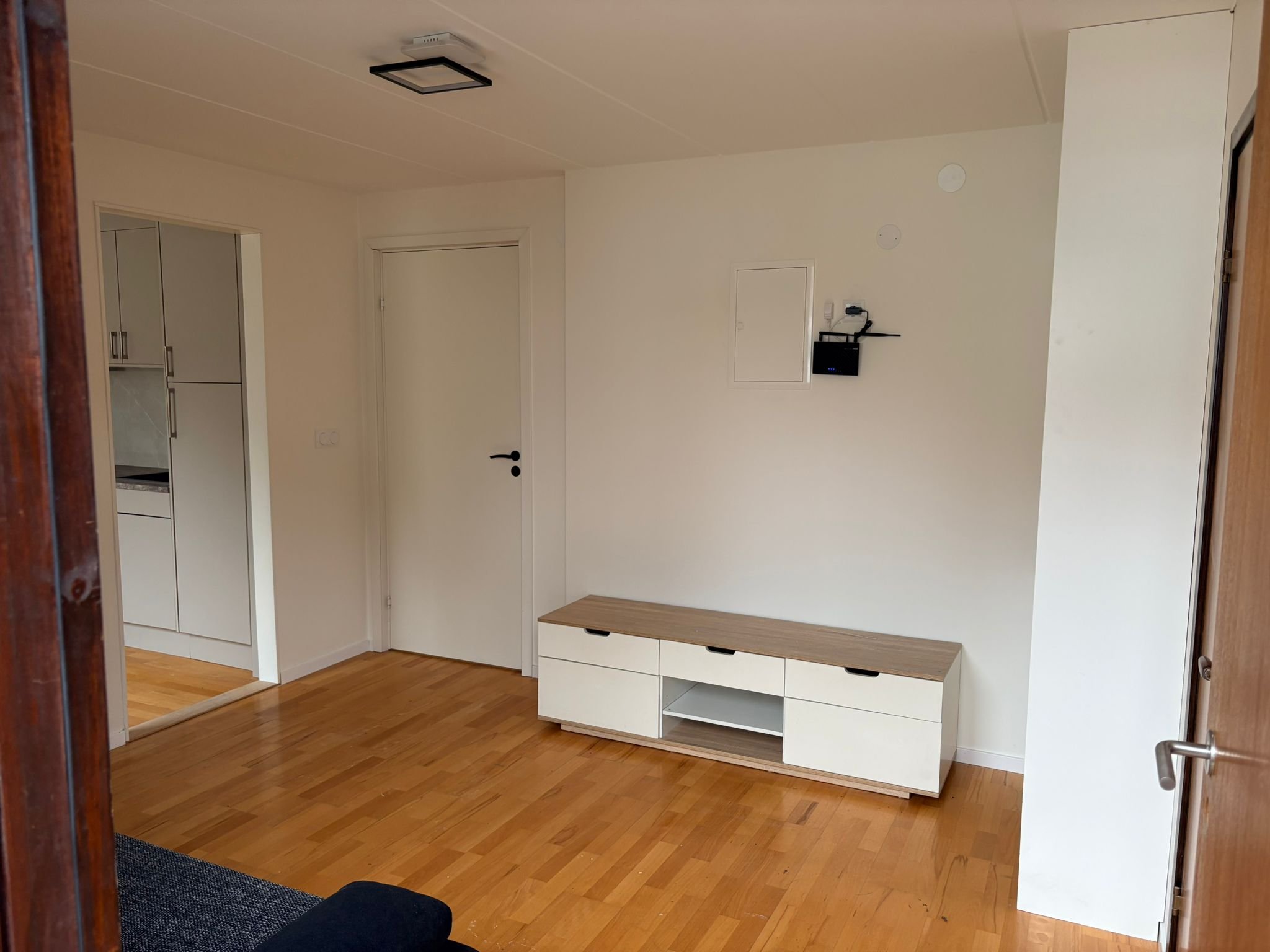 Ivarskärrsvägen, Vällingby — photo 3