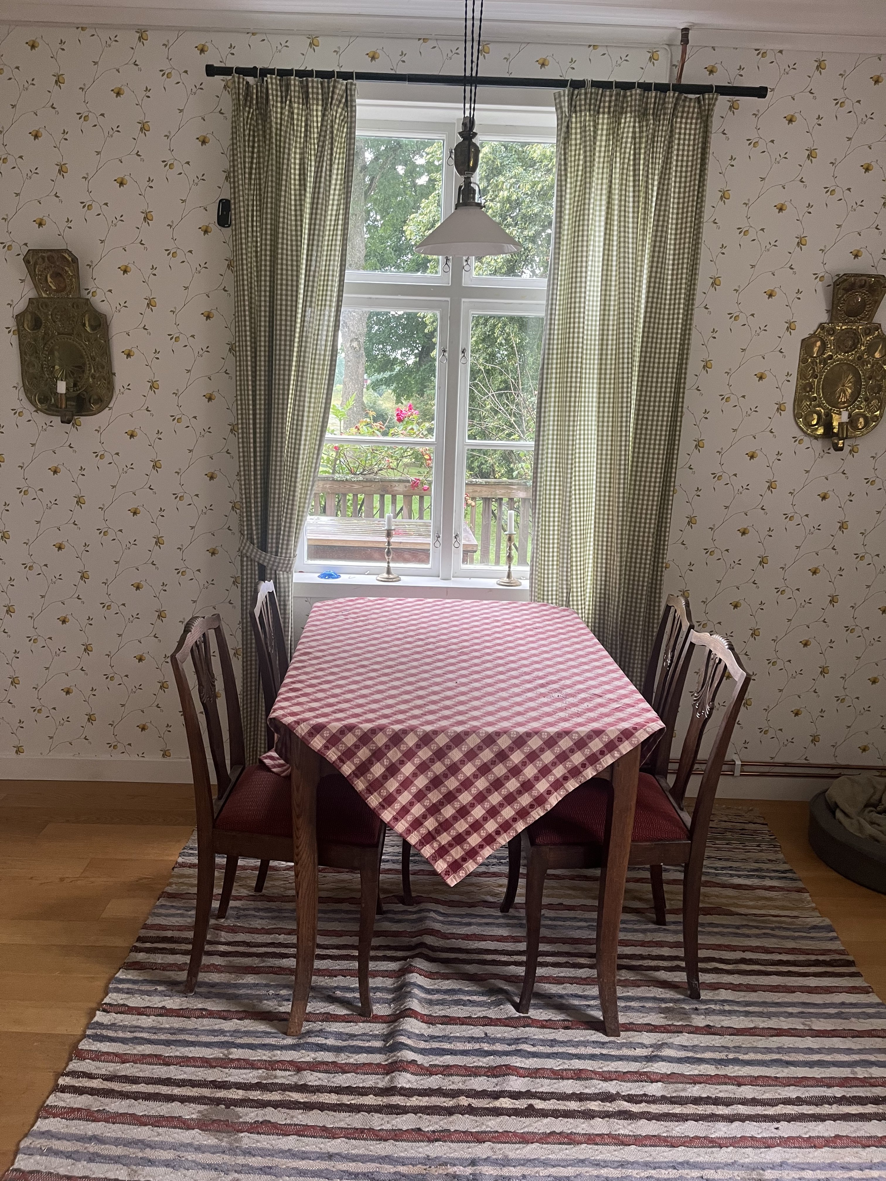3 rok · 90 m² i Hallstavik – bild 2