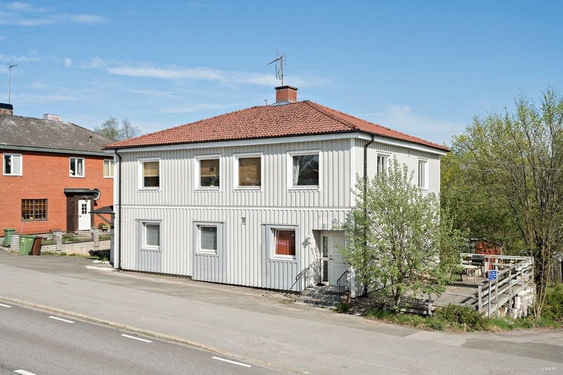 Villa/Hus, 5 rooms, 137 sqm, Högsäter