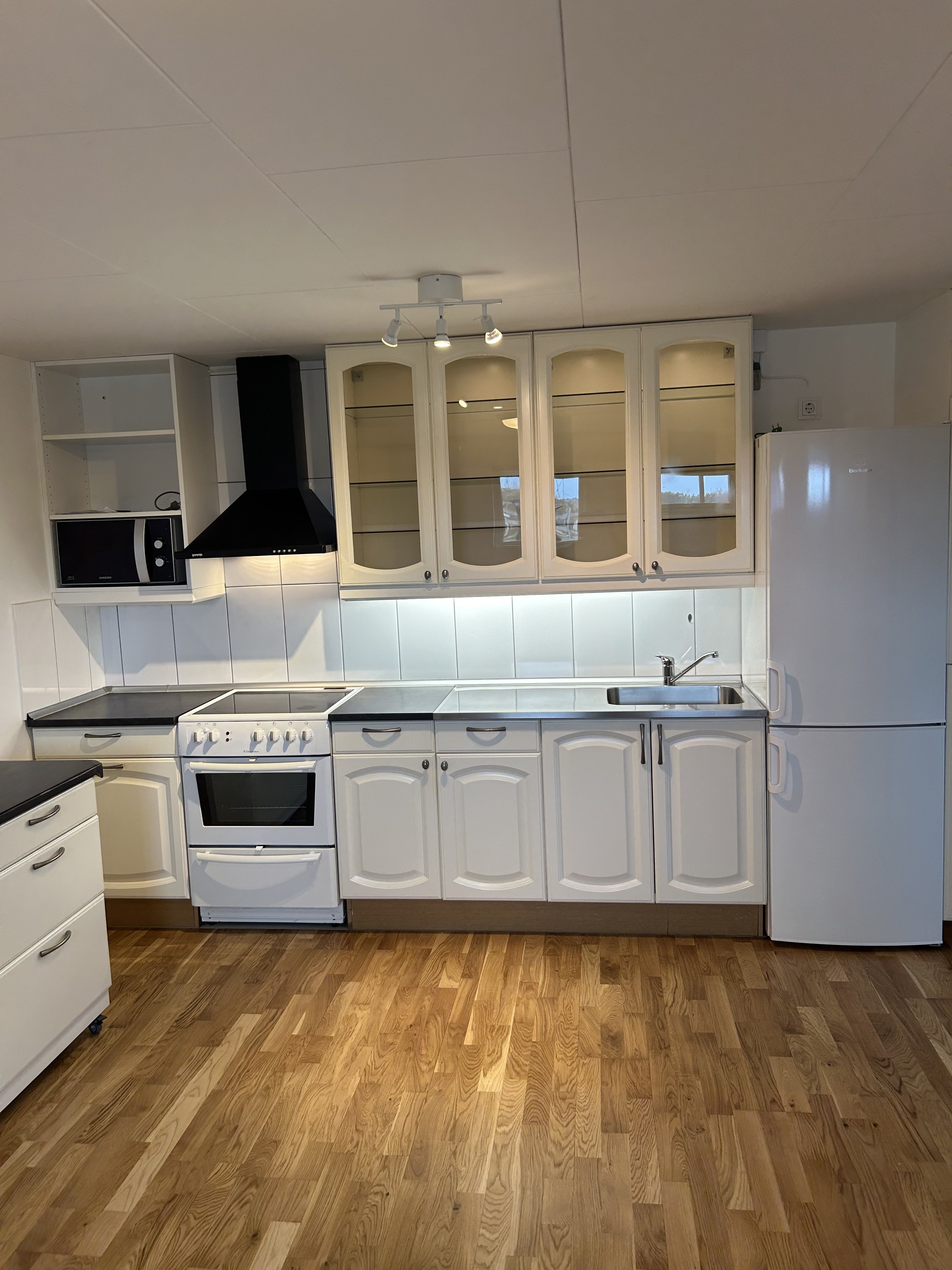 Villa/Hus, 2 rooms, 59 sqm, Rosersberg